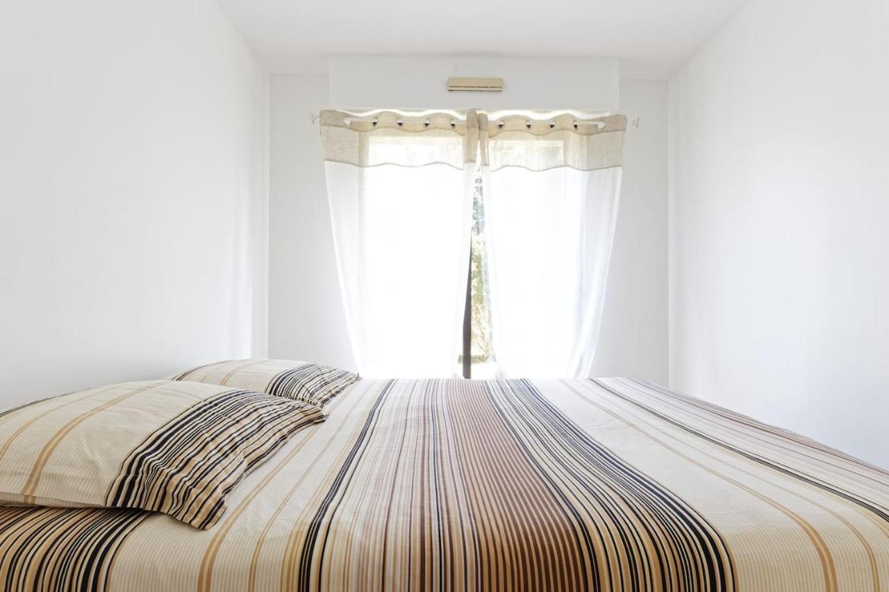 Charmant 3 Pieces Avec Jardin A 5Mn De La Plage Deauville Luaran gambar